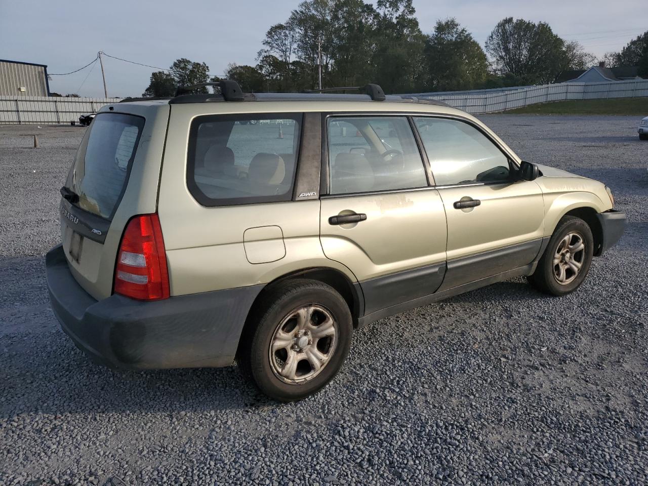 2004 Subaru Forester - Image 3
