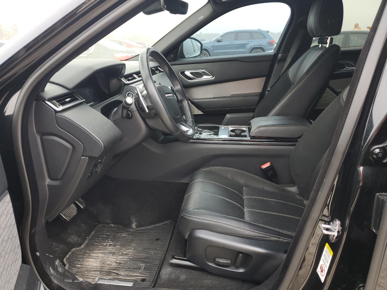 2018 Land Rover Range Rover - Image 7