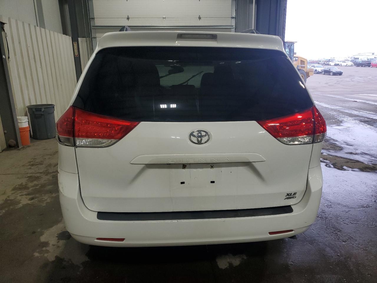 2013 Toyota Sienna Xle VIN: 5TDDK3DC1DS064262 Lot: 79689334