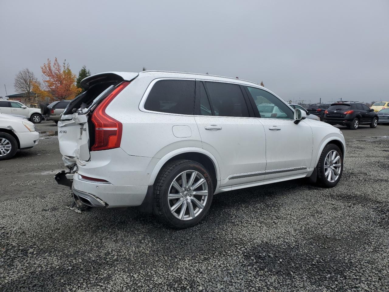 2017 Volvo XC90 - Image 3