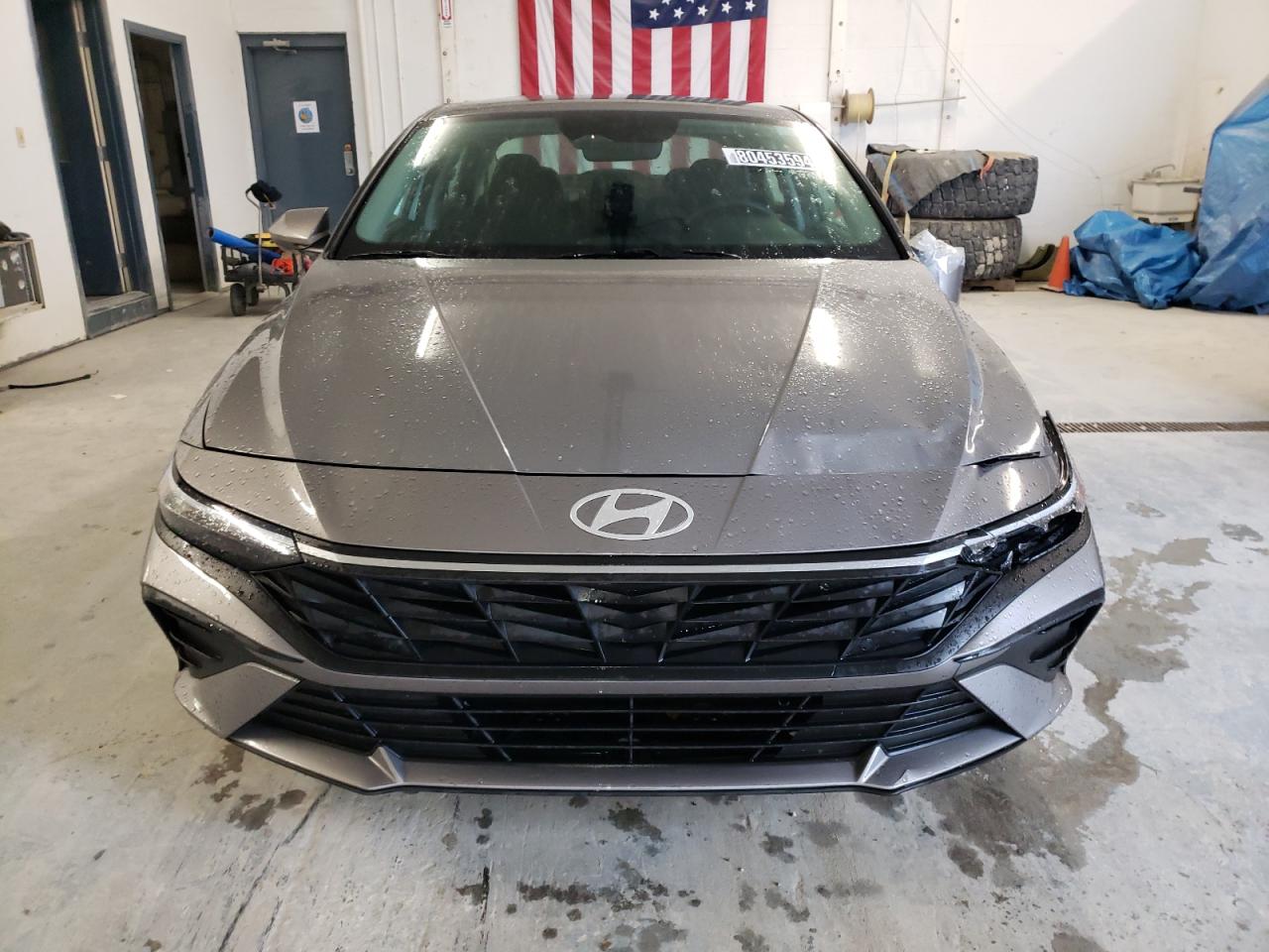 2024 Hyundai Elantra - Image 5