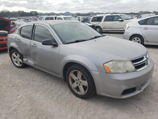 Седани DODGE AVENGER 2013 Сріблястий