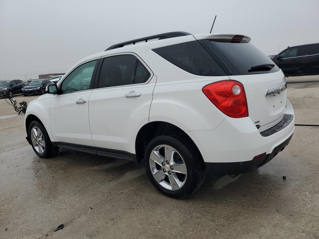 2015 Chevrolet Equinox - Image 2