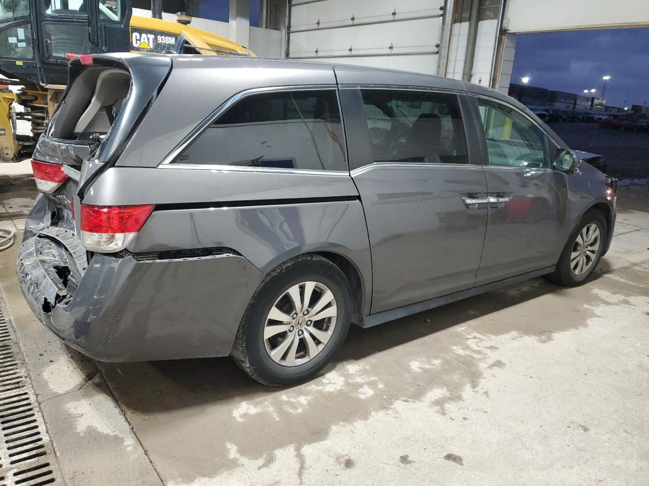 2014 Honda Odyssey - Image 3