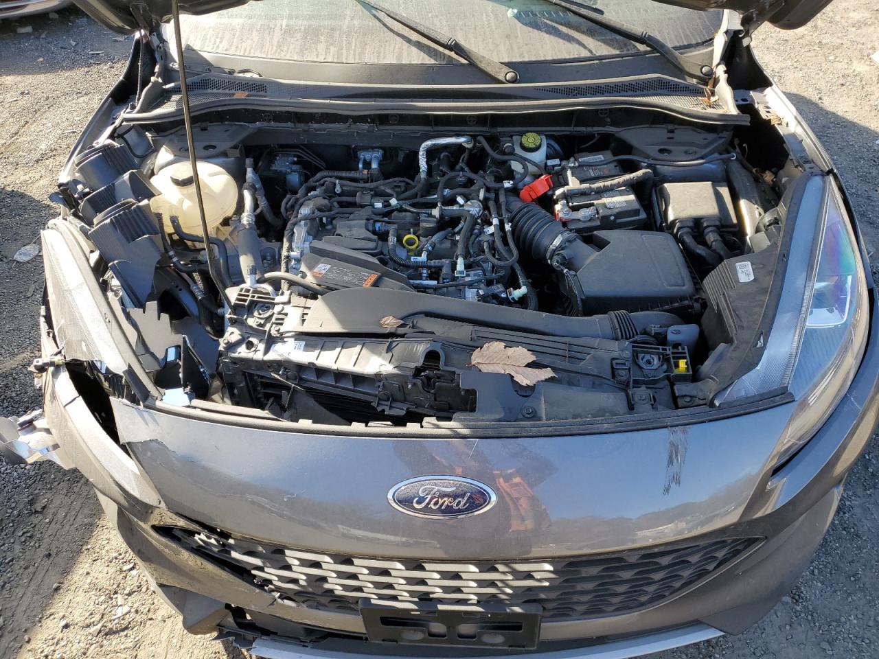 2022 Ford Escape - Image 12