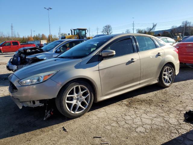  FORD FOCUS 2015 Золотой