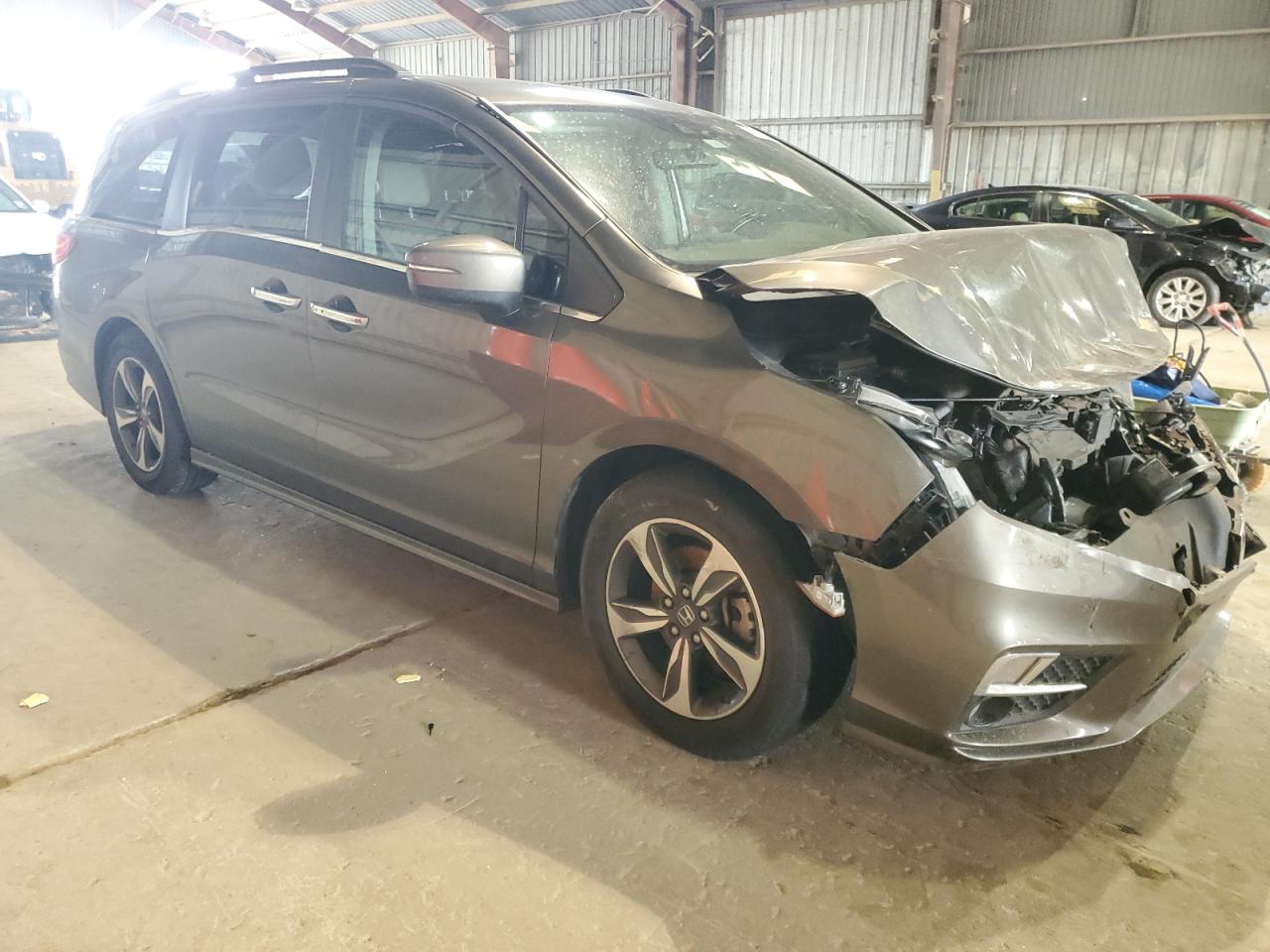 VIN 5FNRL6H8XKB080911 2019 HONDA ODYSSEY no.4