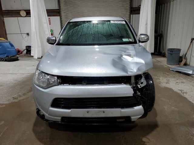  MITSUBISHI OUTLANDER 2014 Сріблястий