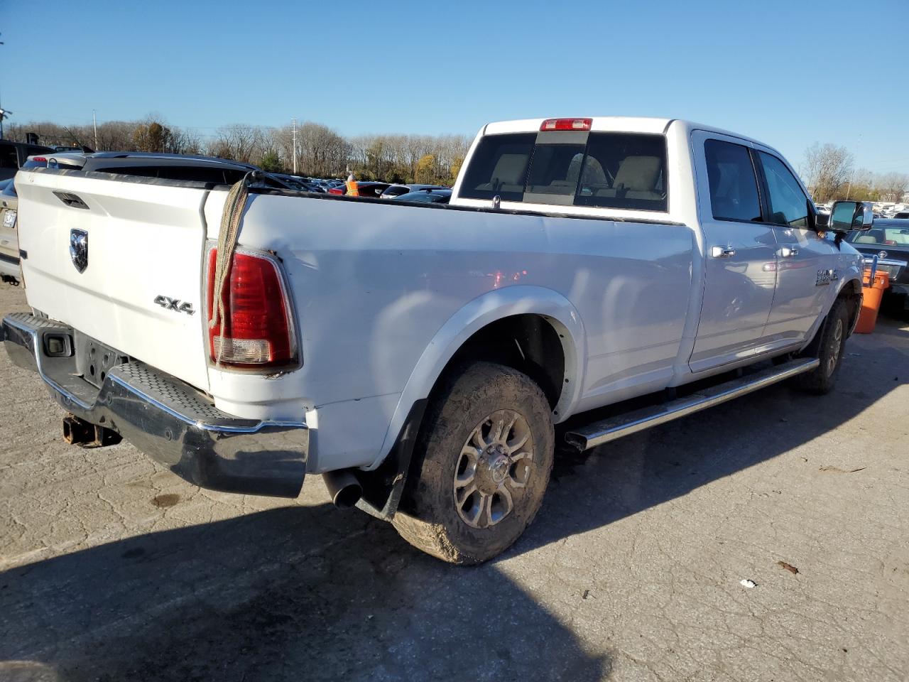 2015 RAM 2500 - Image 3