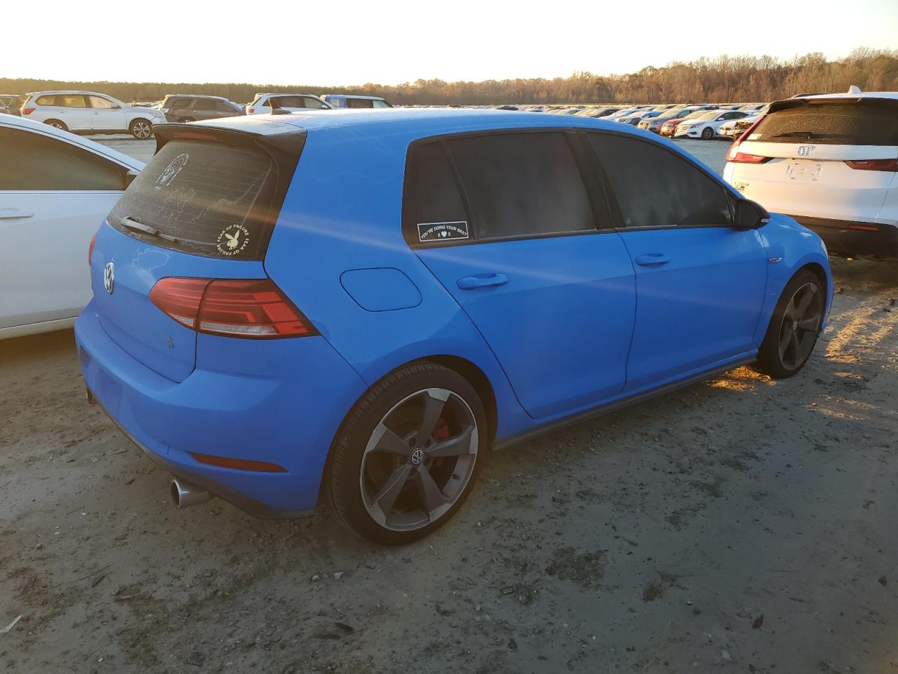 2019 Volkswagen GTI - Image 3