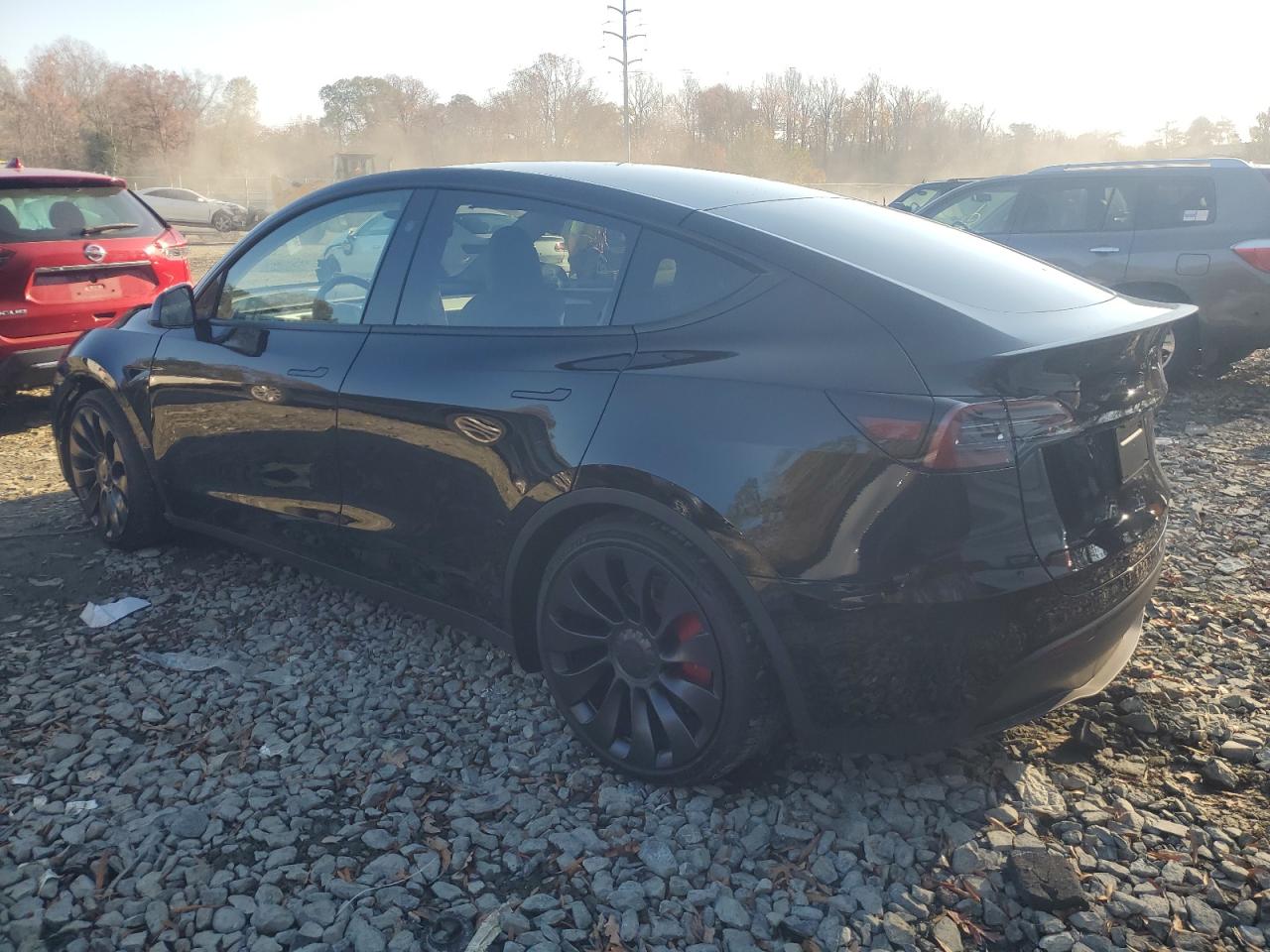 7SAYGDEF1PF957416 2023 TESLA MODEL Y - Image 2