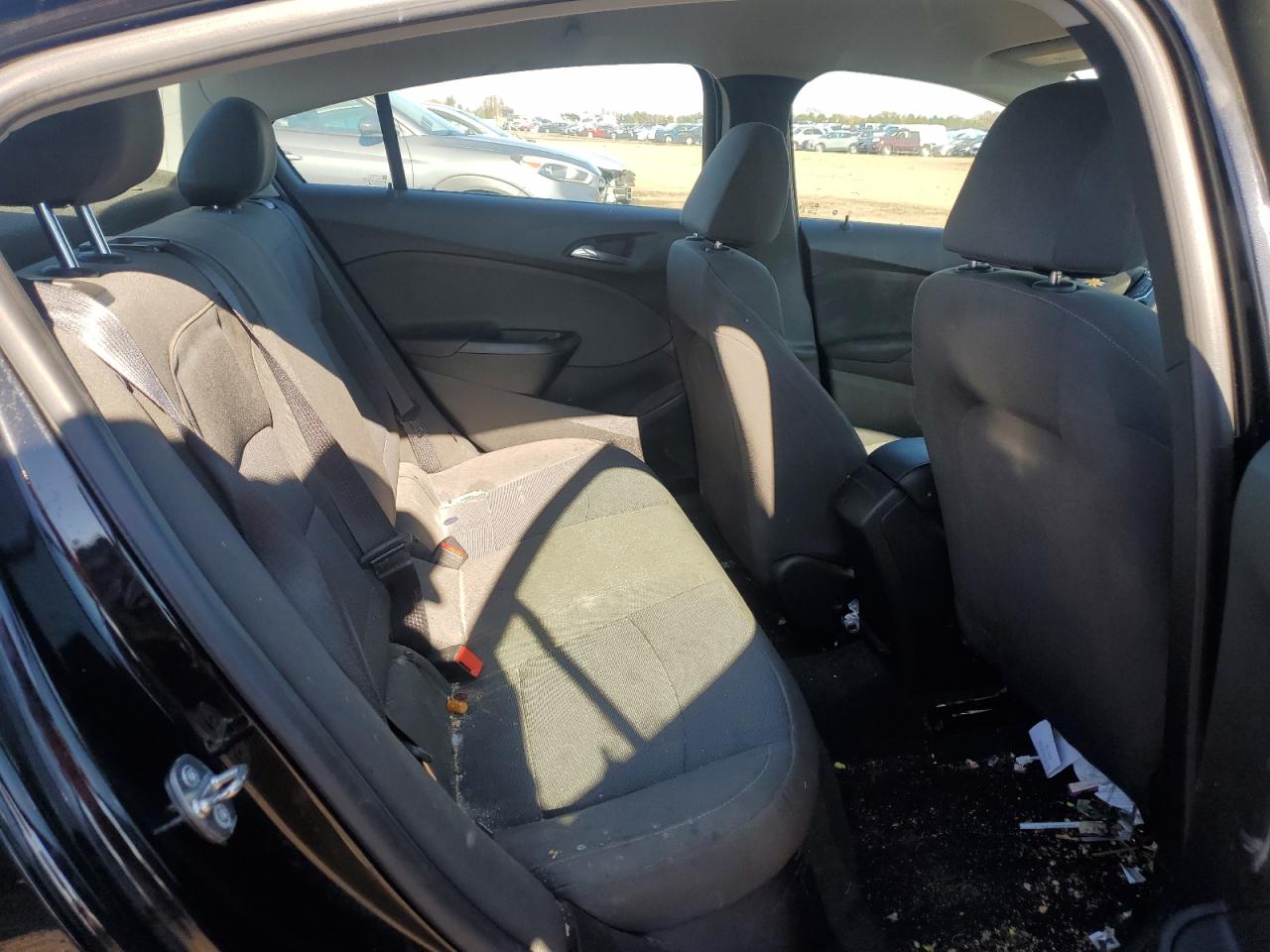 2019 Chevrolet Cruze - Image 10