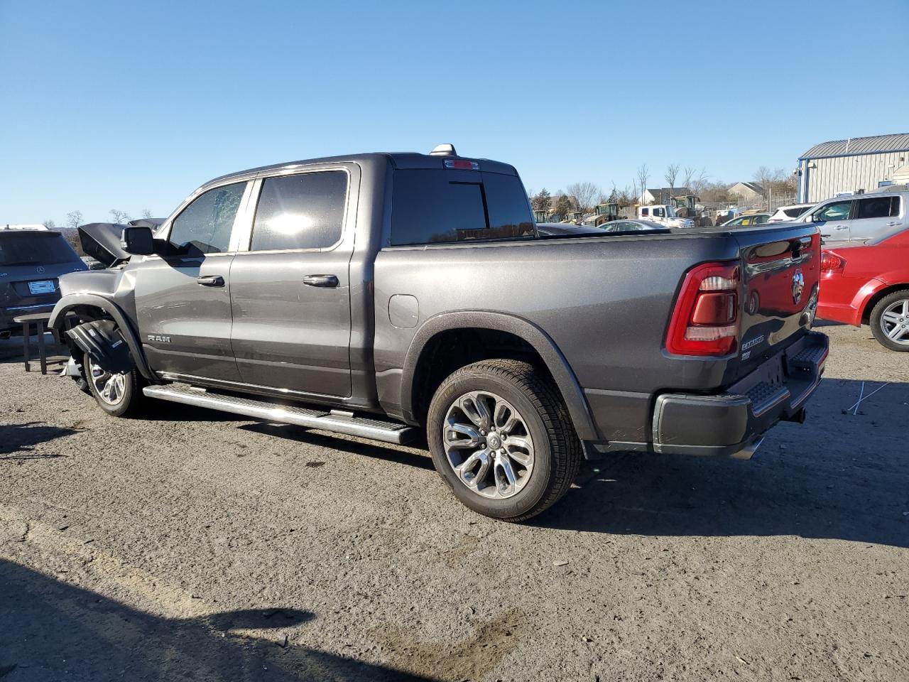 2019 RAM 1500 - Image 2