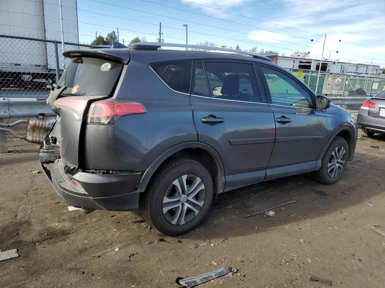 2018 Toyota RAV 4 - Image 3