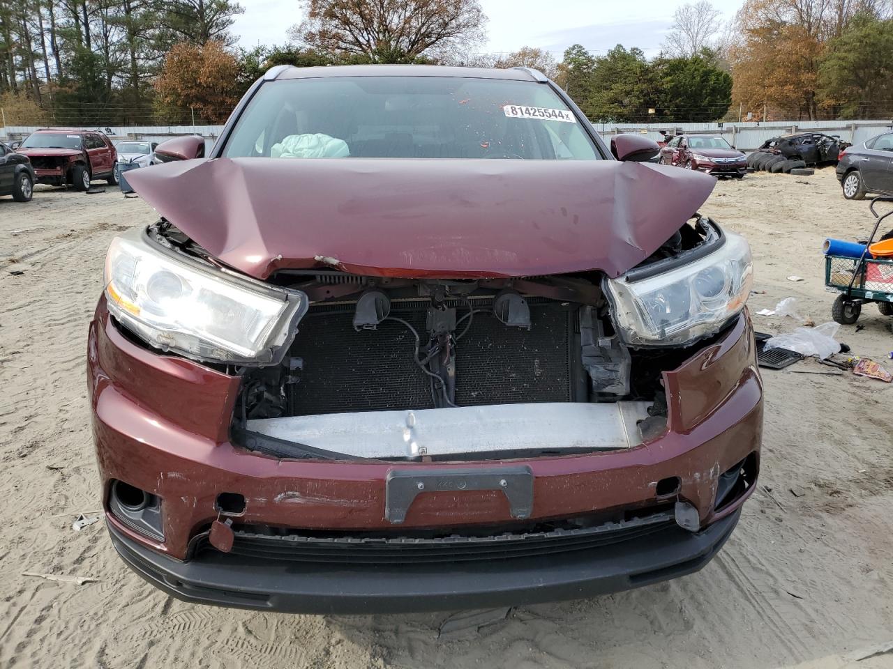 2014 Toyota Highlander - Image 5