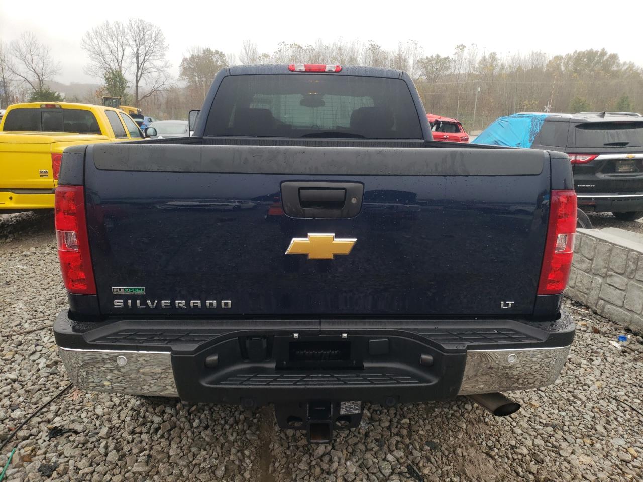 2012 Chevrolet Silverado - Image 6