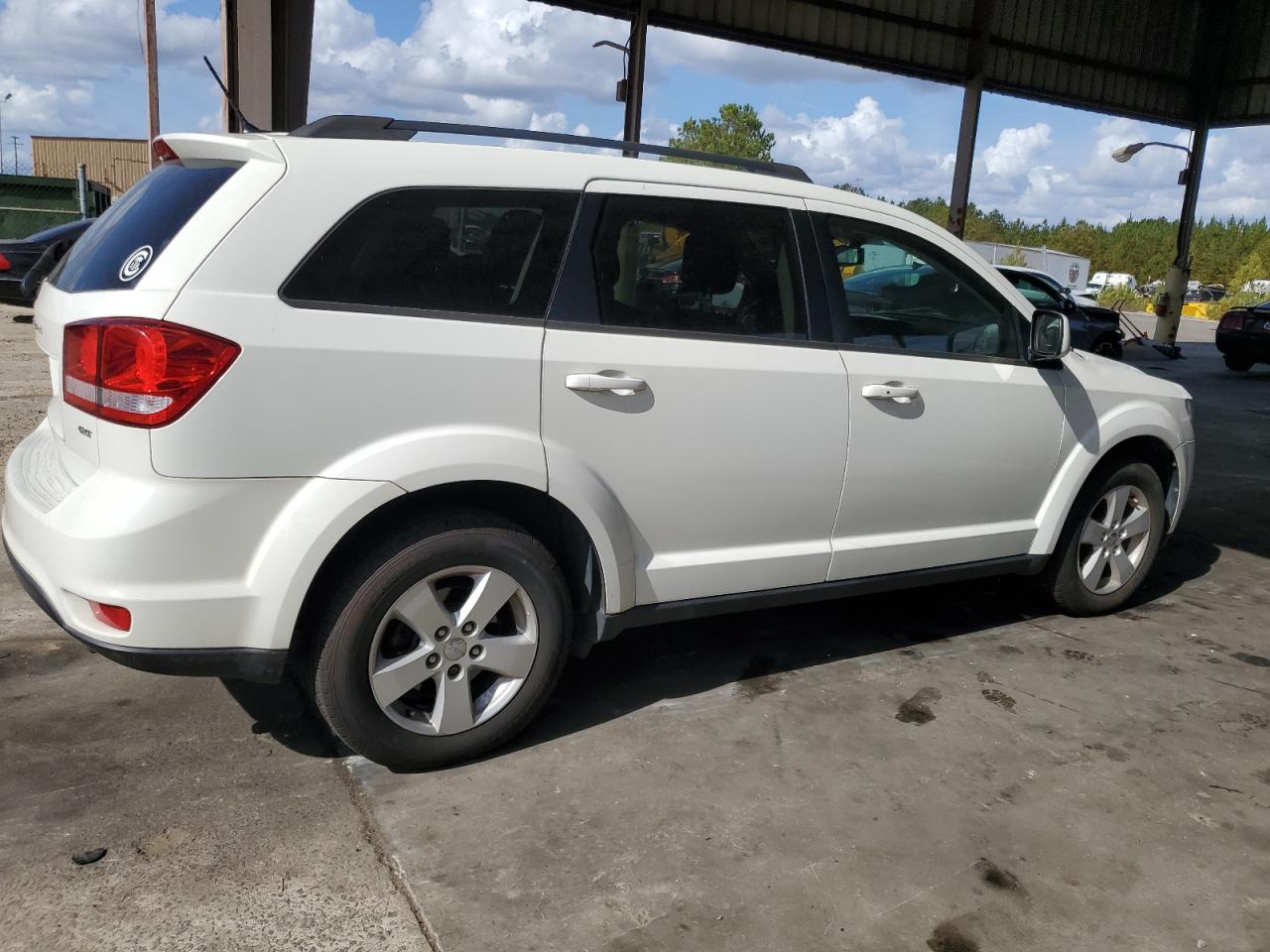 2012 Dodge Journey - Image 3