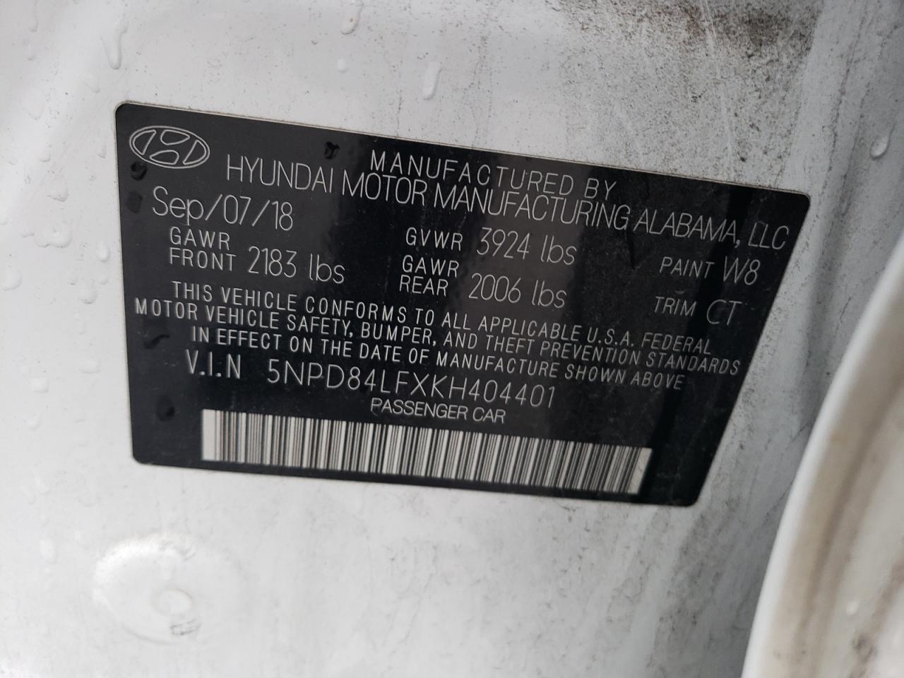 2019 Hyundai Elantra - Image 13