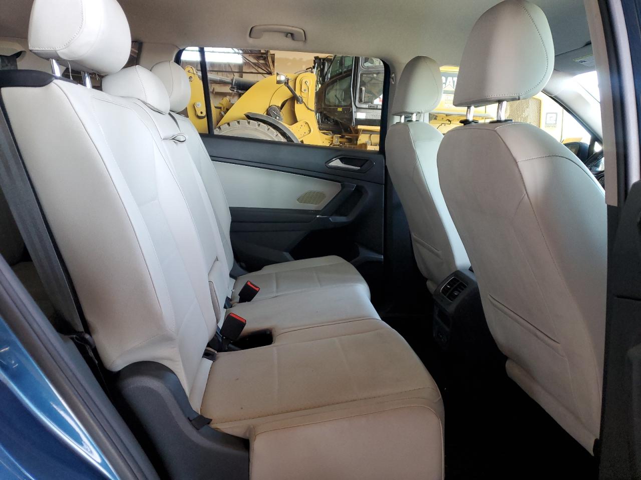 2018 Volkswagen Tiguan - Image 11