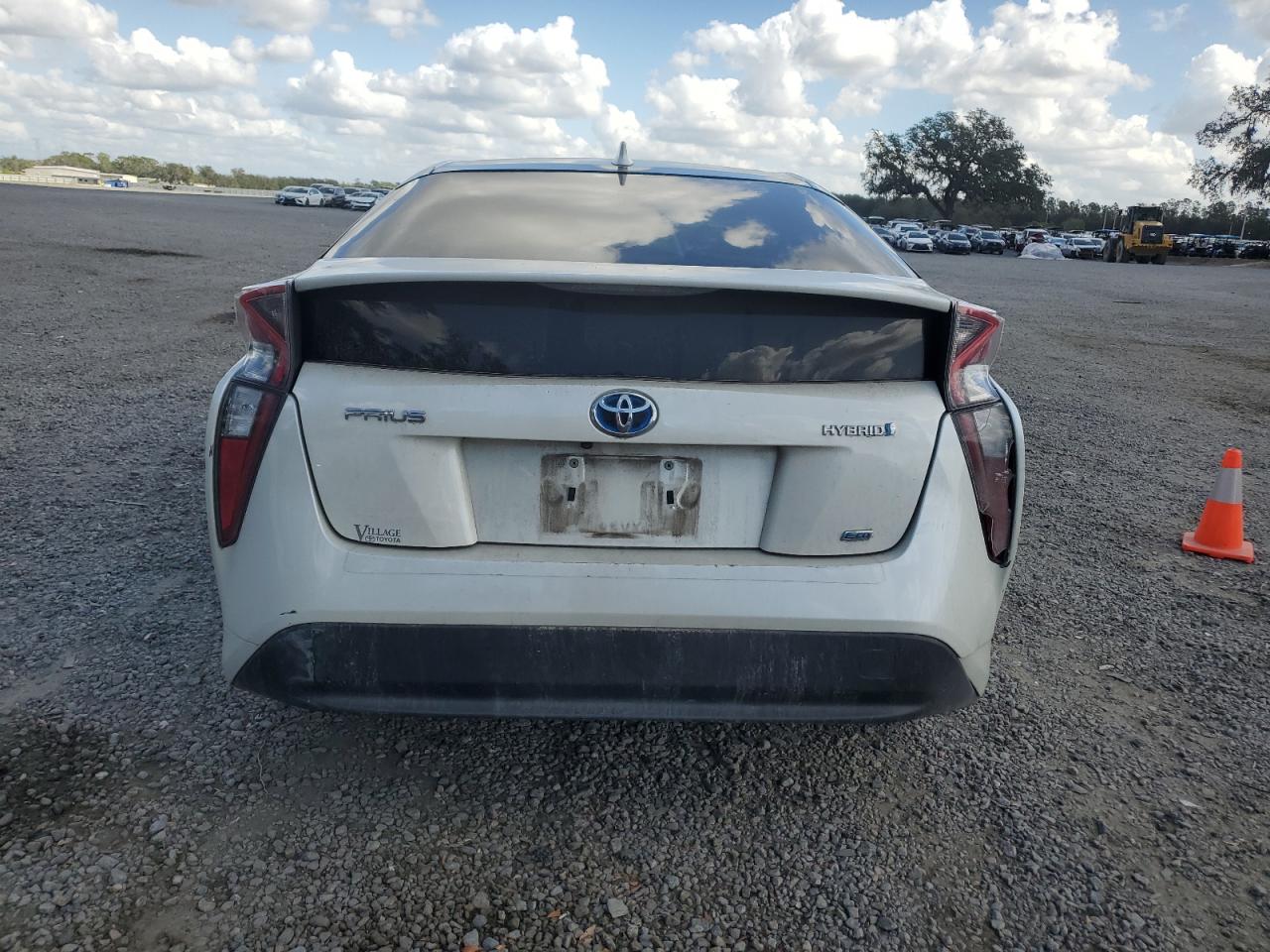 2017 Toyota Prius VIN: JTDKARFU0H3532993 Lot: 78825864