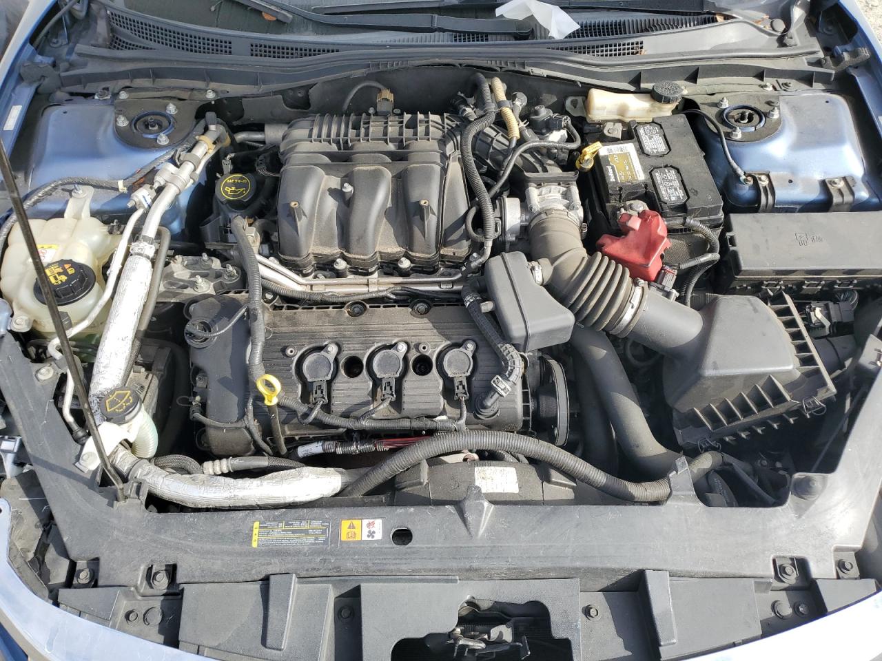 2010 Ford Fusion - Image 11