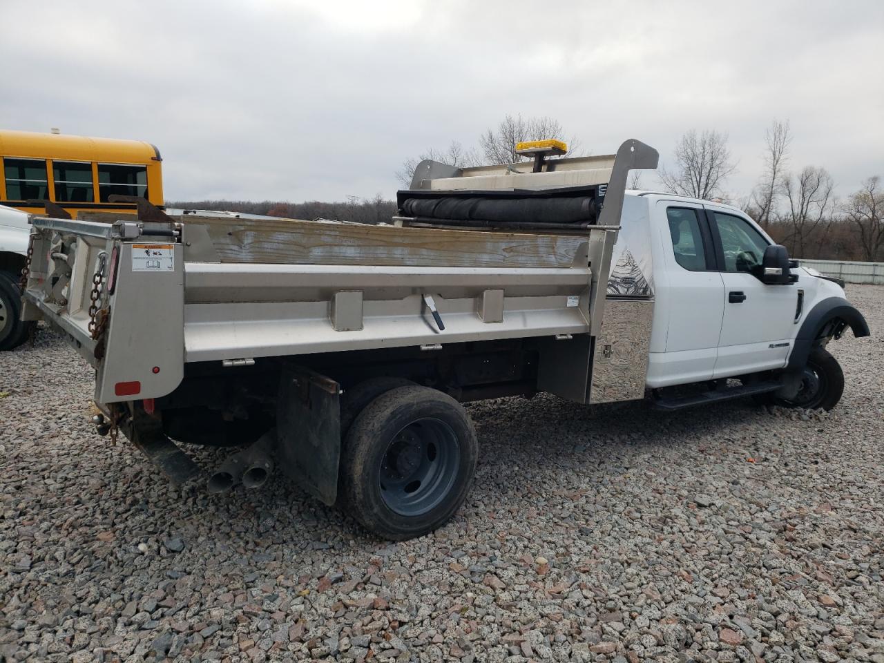 VIN 1FD0X5HT4KEG13313 2019 FORD F550 no.3