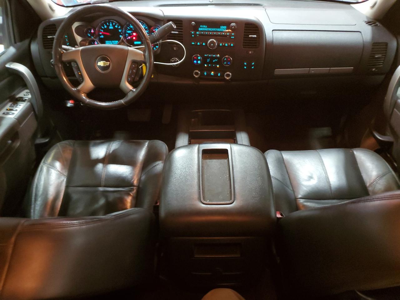 2012 Chevrolet Silverado - Image 8