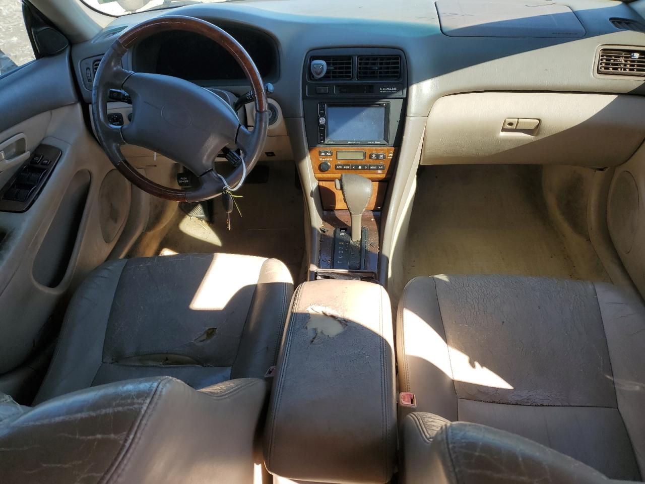 2001 Lexus ES - Image 8