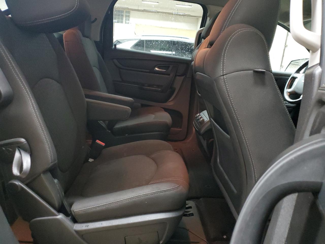 2016 GMC Acadia - Image 11