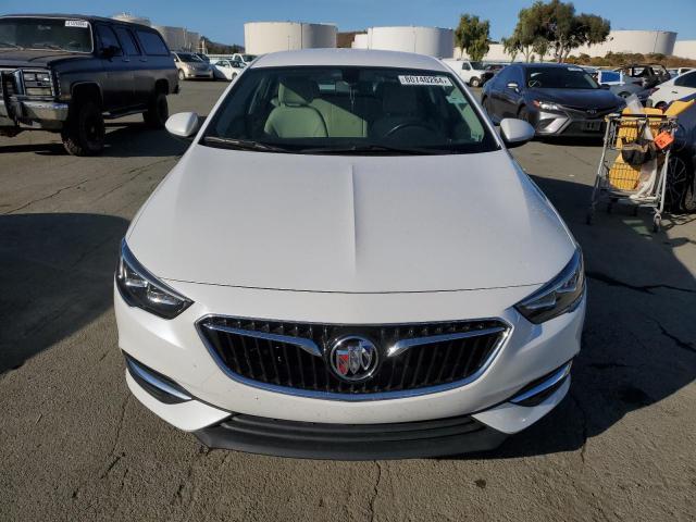  BUICK REGAL 2018 Белый