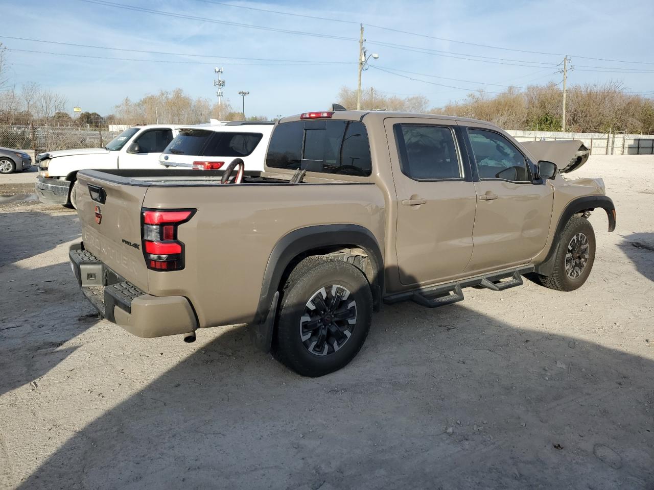 2024 Nissan Navara (Frontier) - Image 3