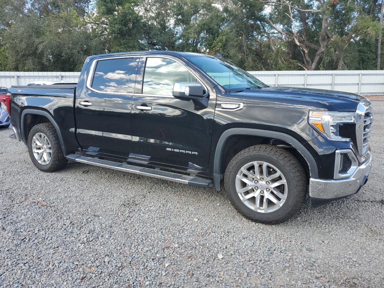 2019 GMC Sierra - Image 4