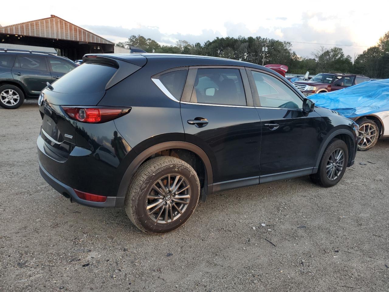 VIN JM3KFACL4H0208422 2017 MAZDA CX-5 no.3