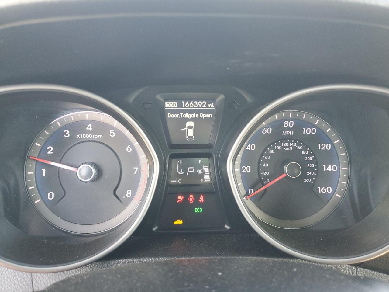 2014 Hyundai Elantra - Image 9