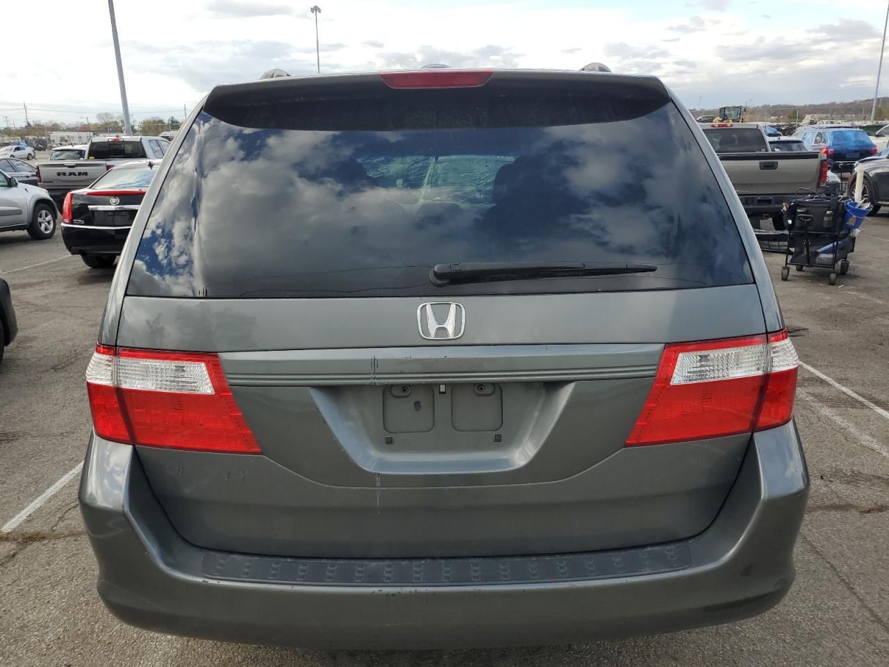 2007 Honda Odyssey Exl VIN: 5FNRL38747B412564 Lot: 79250584