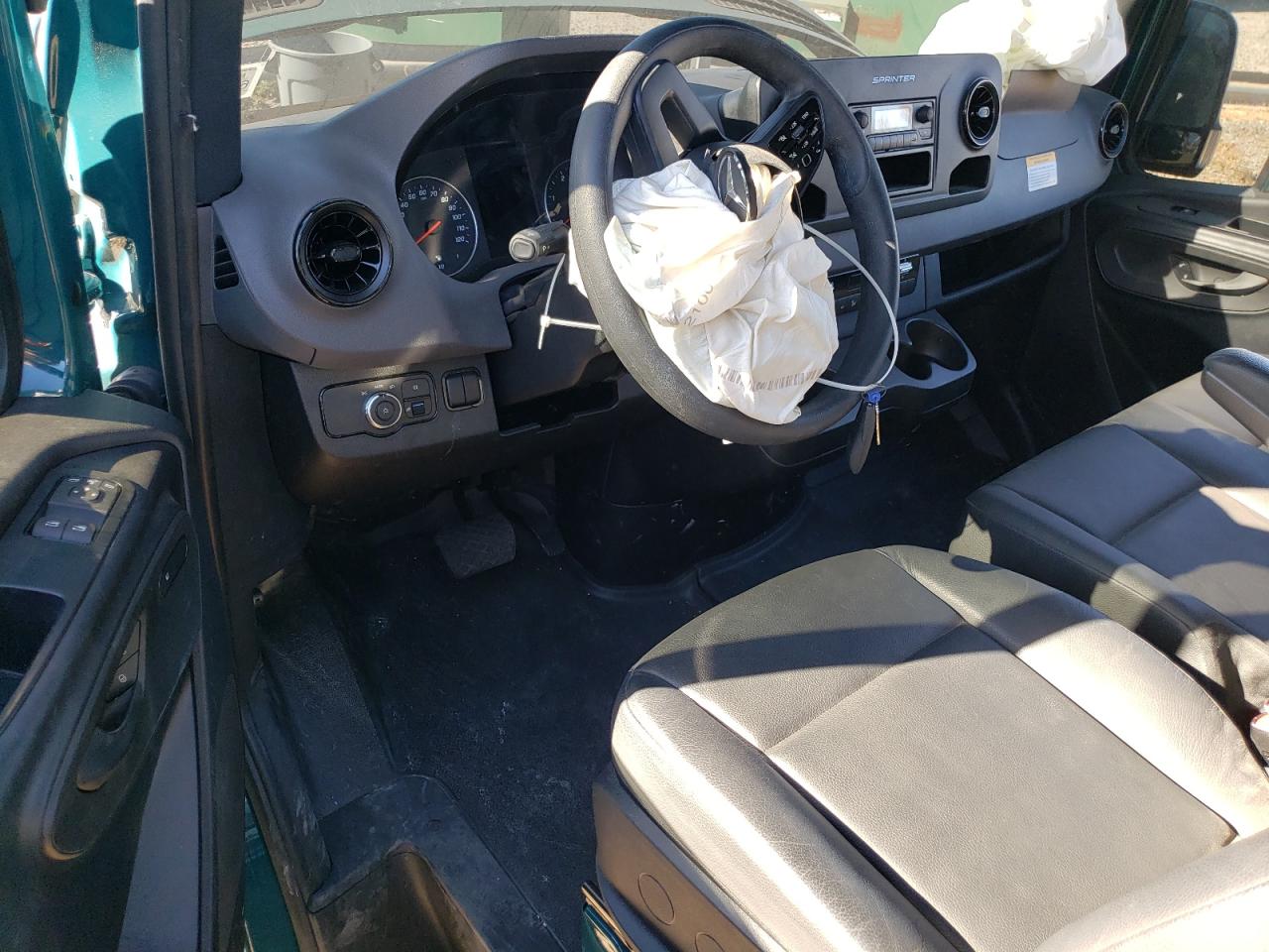 2024 Mercedes-Benz Sprinter - Image 8