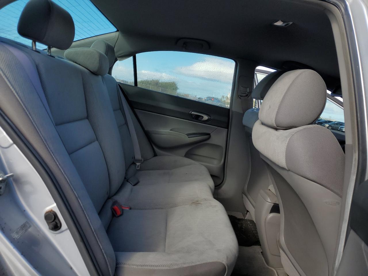 2010 Honda Civic - Image 10