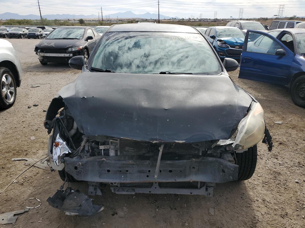 2011 Mazda 3 - Image 5