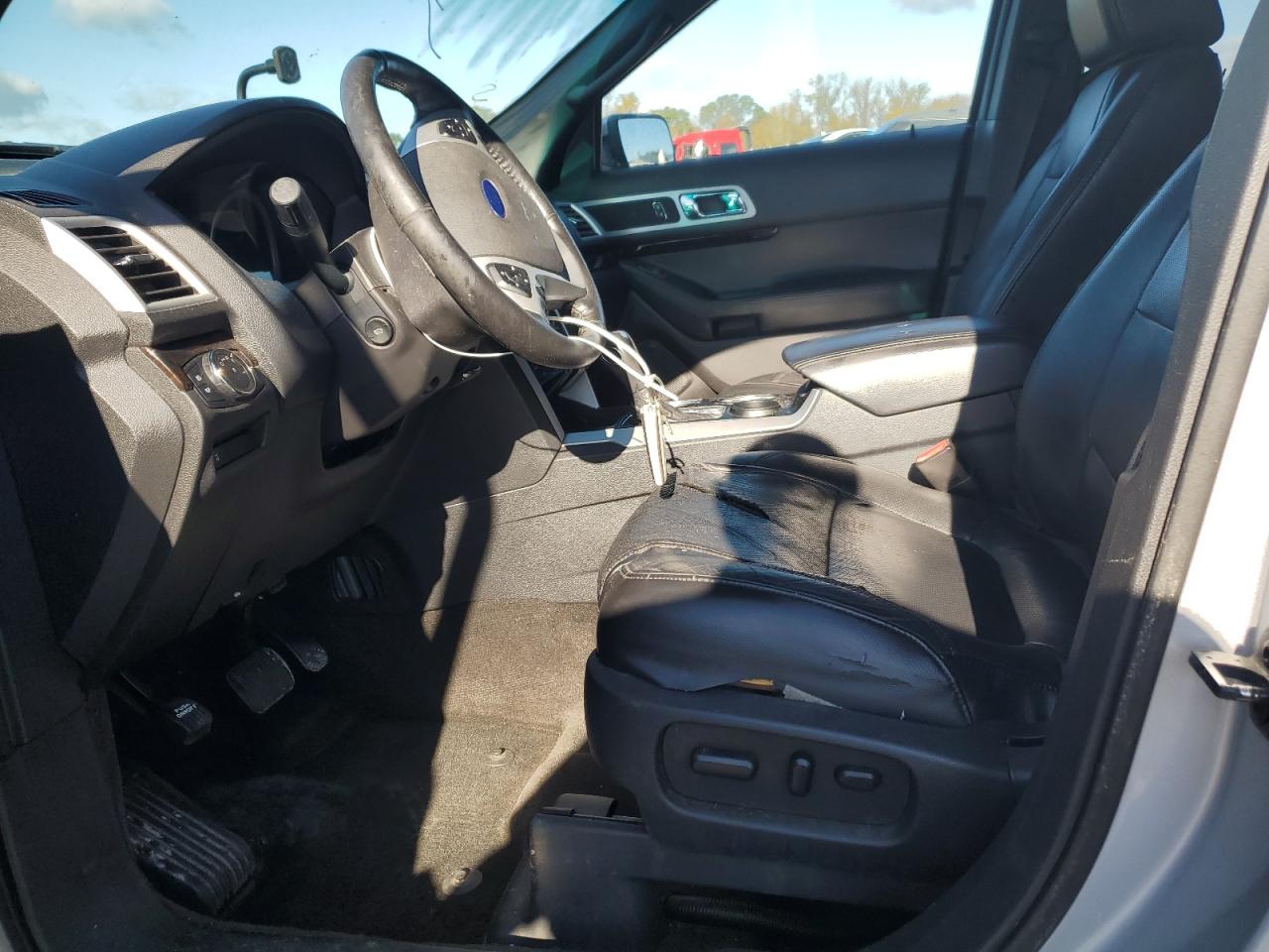2012 Ford Explorer - Image 7