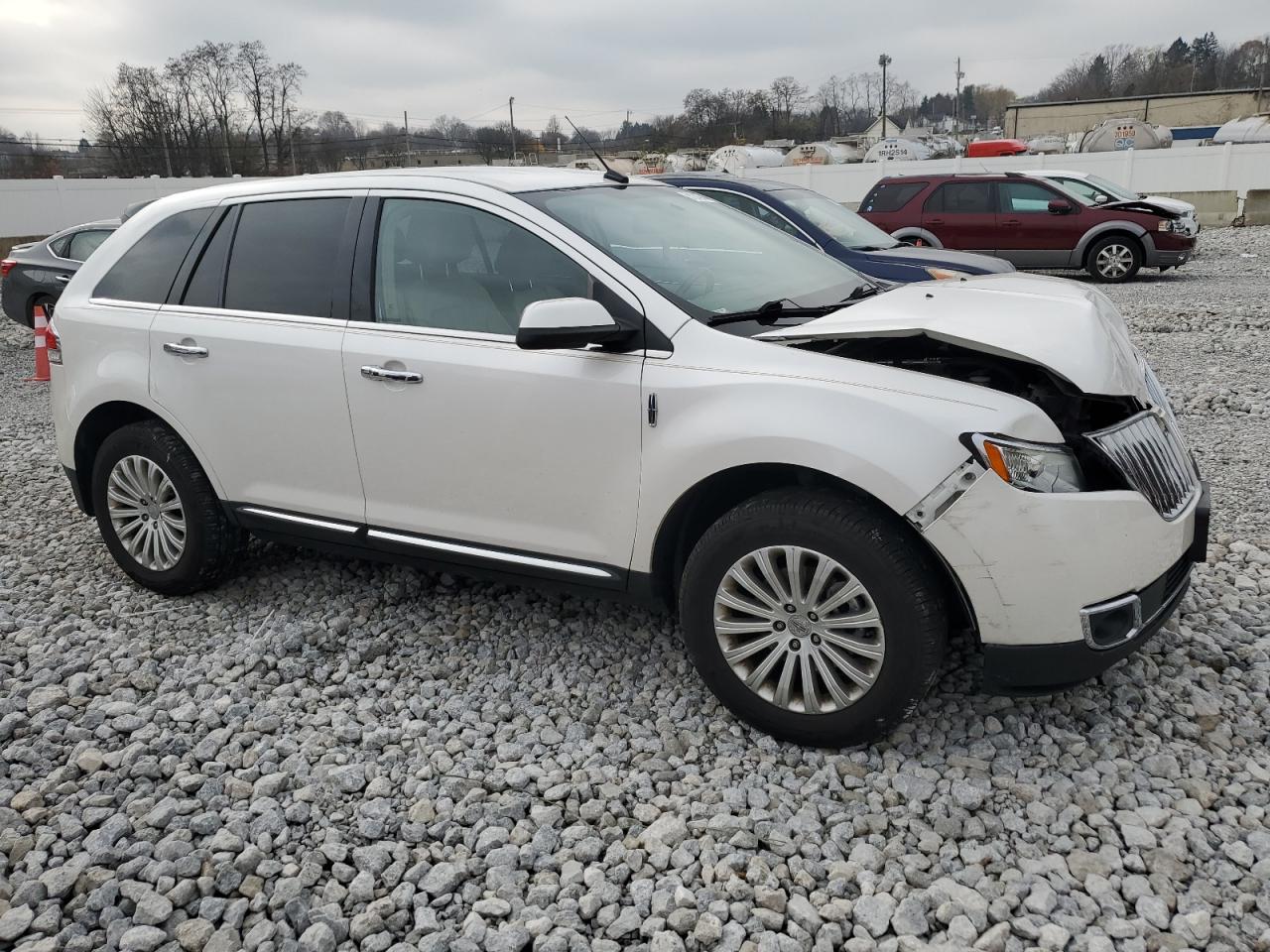 2013 Lincoln Mkx VIN: 2LMDJ8JK4DBL22979 Lot: 81243744