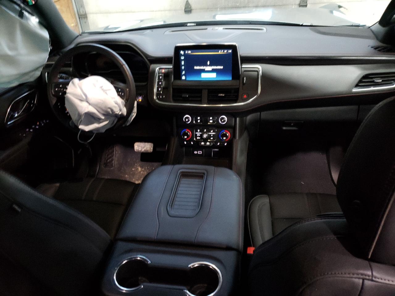 2023 Chevrolet Suburban - Image 8