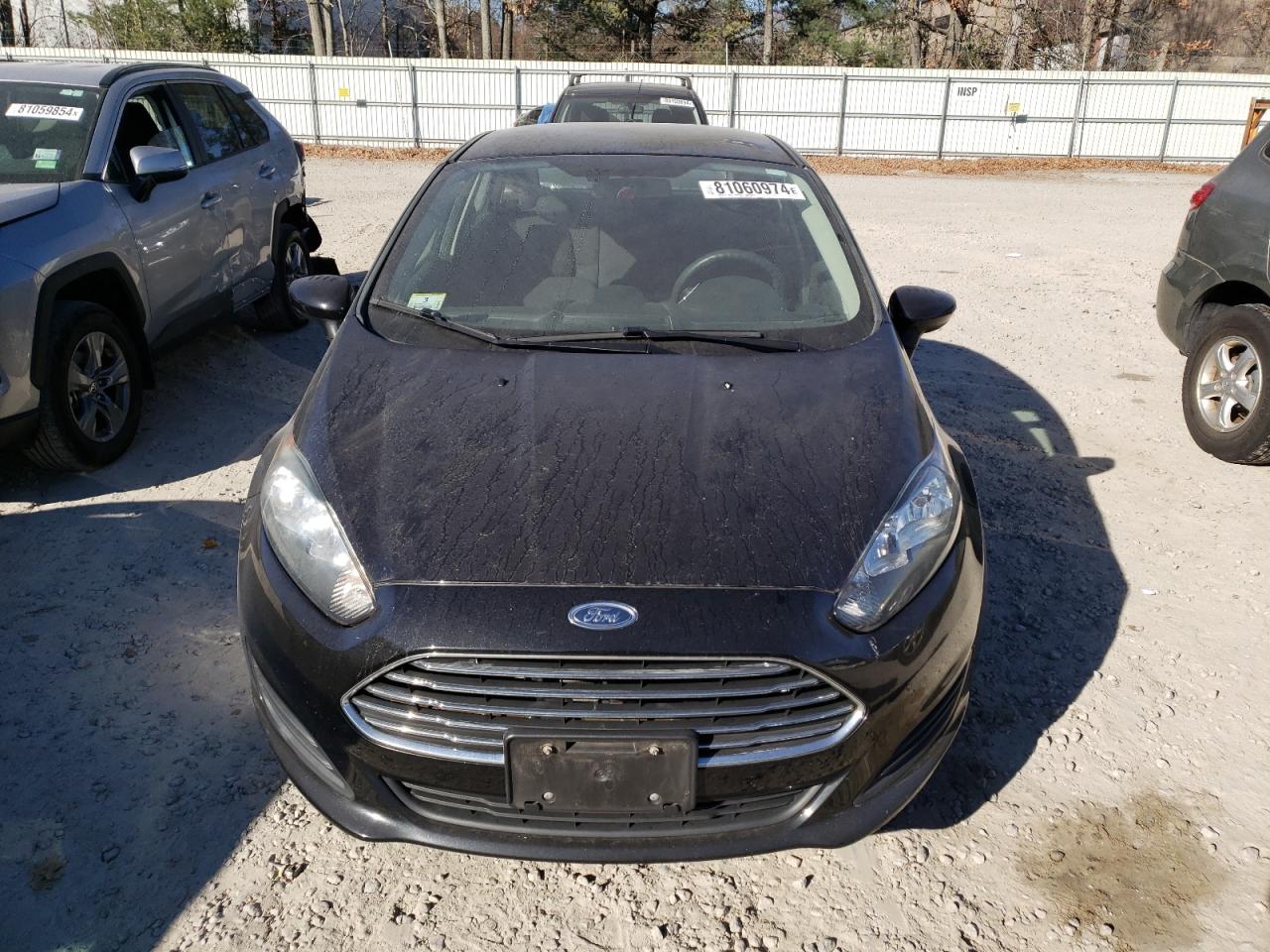 VIN 3FADP4AJ0FM132229 2015 FORD FIESTA no.5