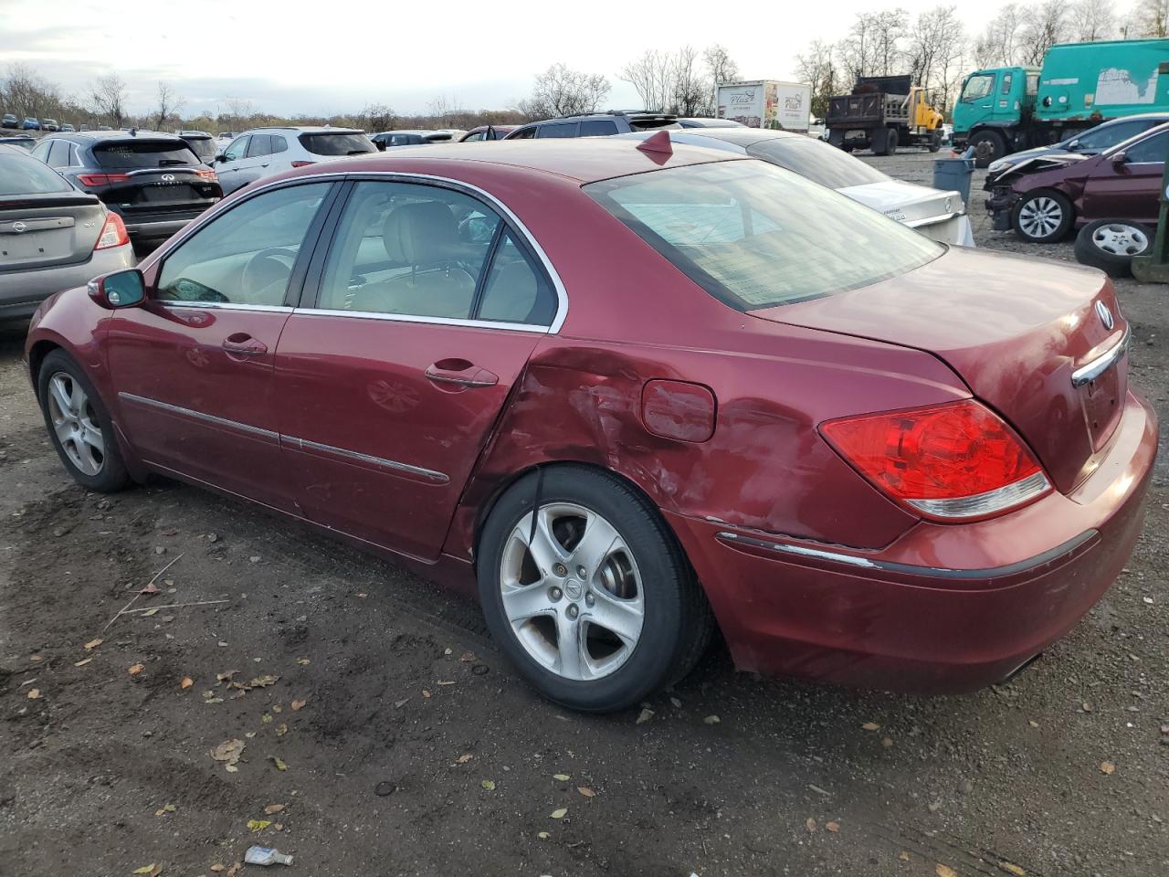 2005 Acura RL - Image 2