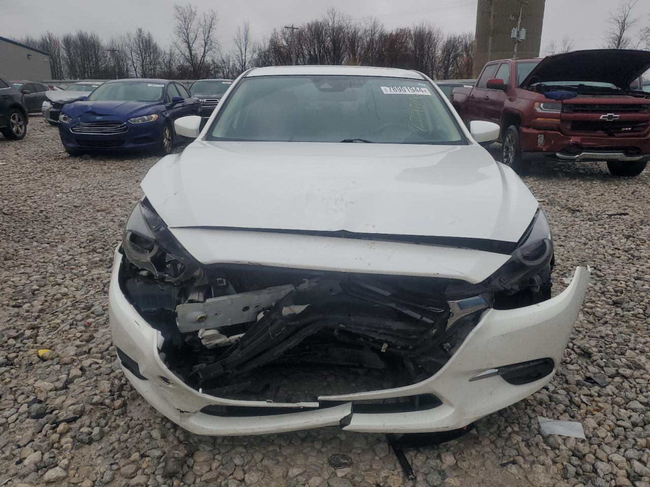 2017 Mazda 3 - Image 5