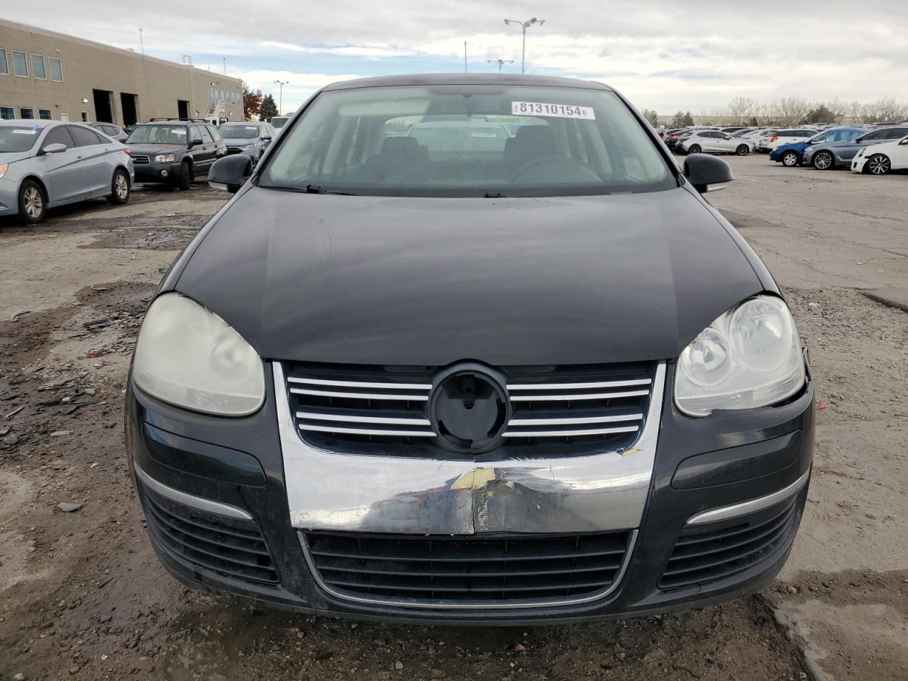 2010 Volkswagen Jetta - Image 5