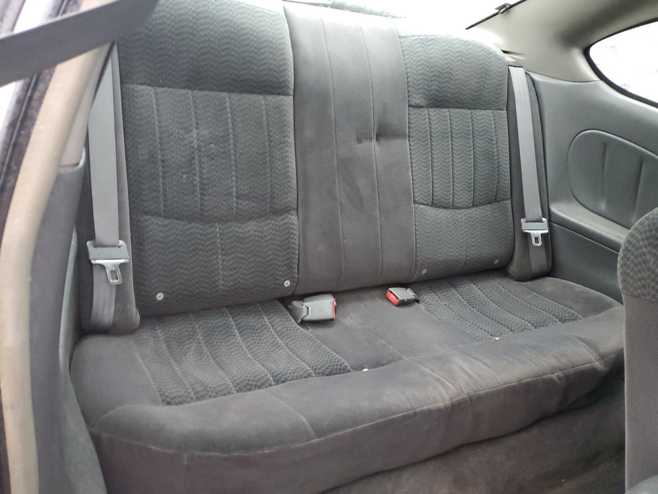 2002 Pontiac Grand AM - Image 10