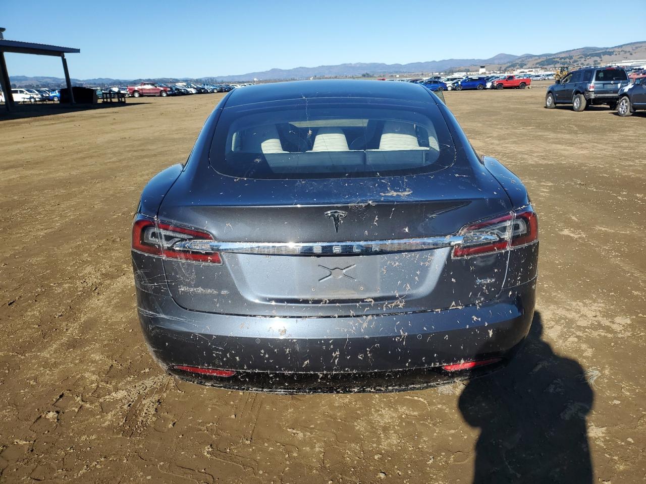 VIN 5YJSA1E24JF285651 2018 TESLA MODEL S no.6