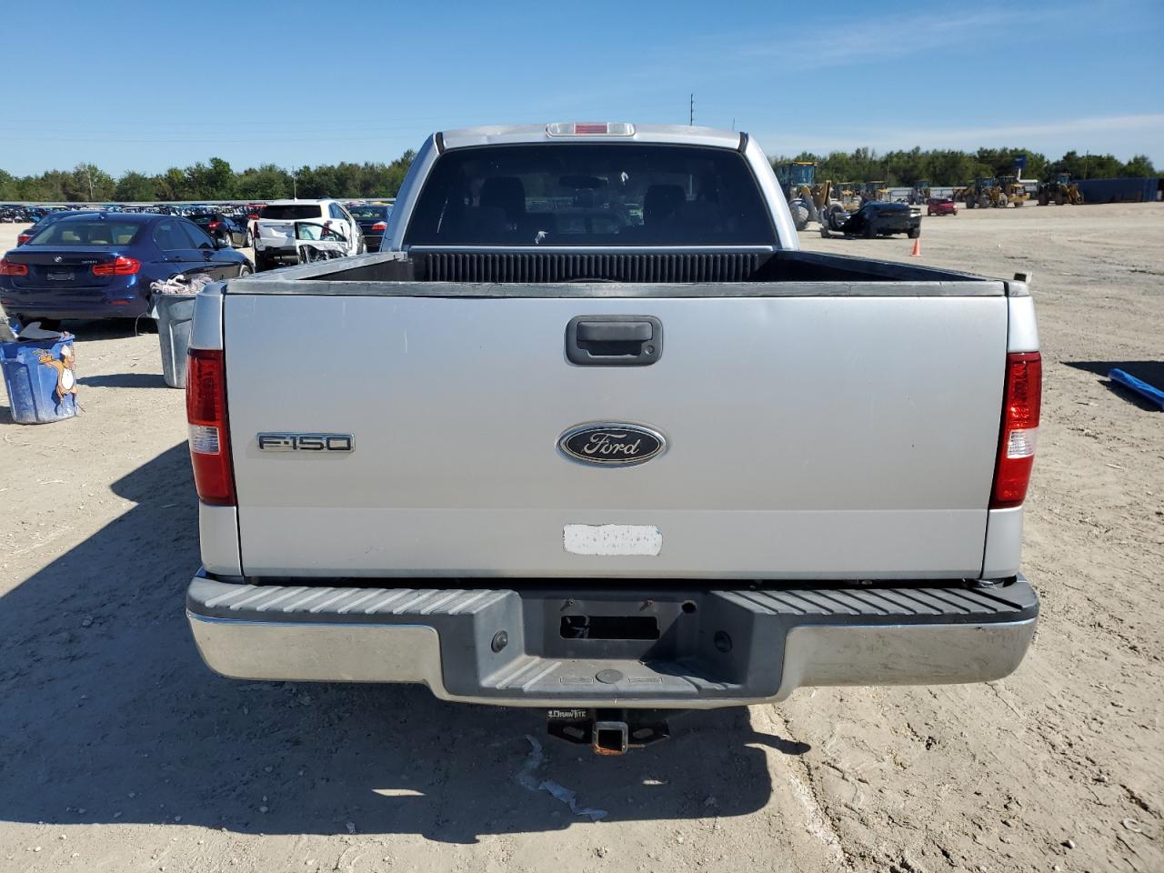 2004 Ford F150 VIN: 1FTPX12534NB82598 Lot: 81926484