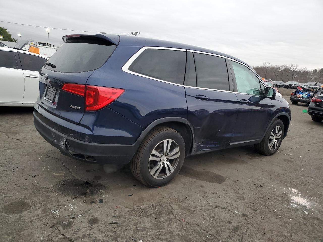 2016 Honda Pilot - Image 3