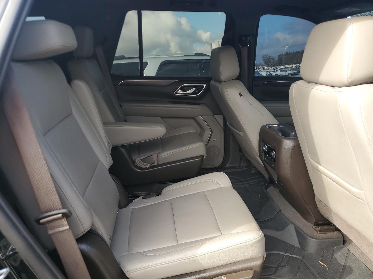 2021 Chevrolet Tahoe - Image 11